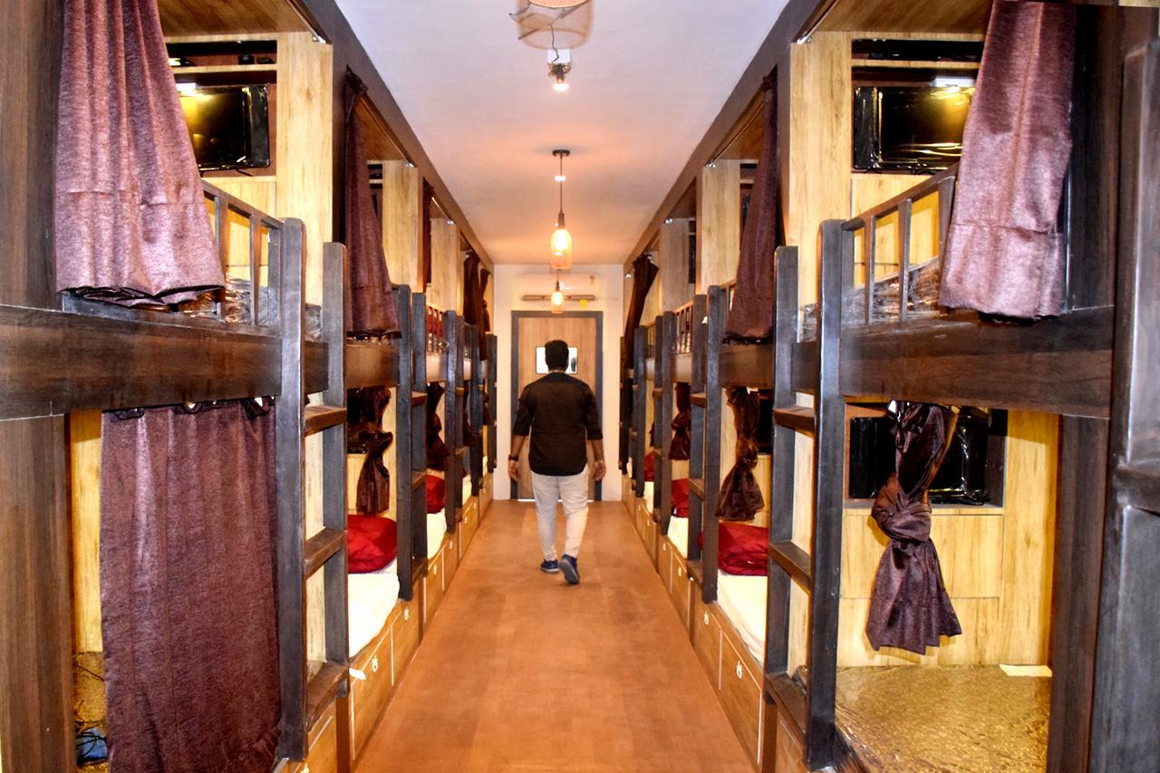 Hilal Dormitory Mumbai Bagian luar foto