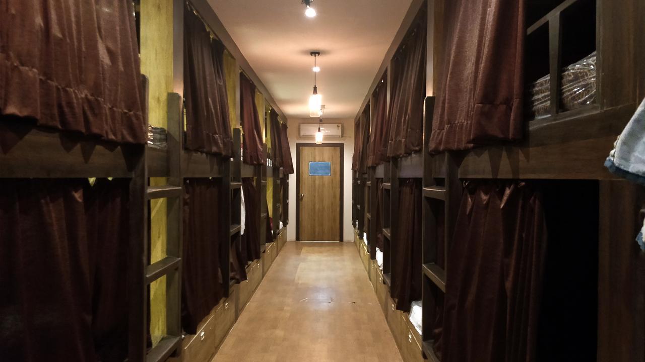 Hilal Dormitory Mumbai Bagian luar foto